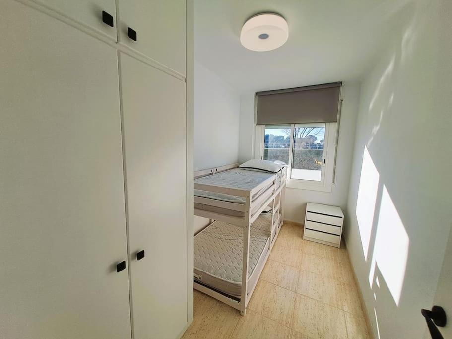 Apartamento 1A Linea De Mar Емпуриабрава Екстериор снимка